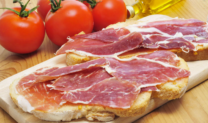 spanish-gastronomy-serrano-ham-costa-space